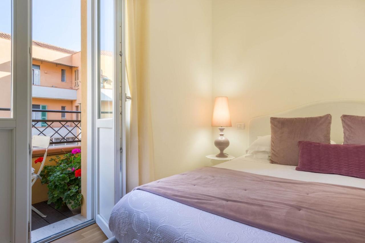Hotel Bb22 Cagliari Exterior foto
